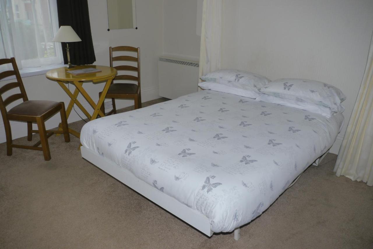 Broadshade Holiday Apartments Paignton Habitación foto
